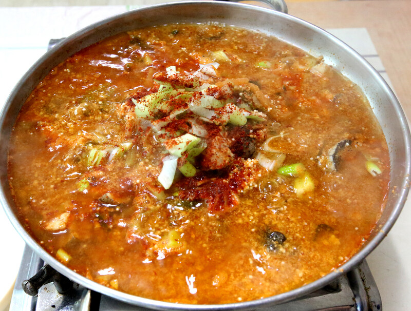 영동횟집 도치알탕. 김선식 기자