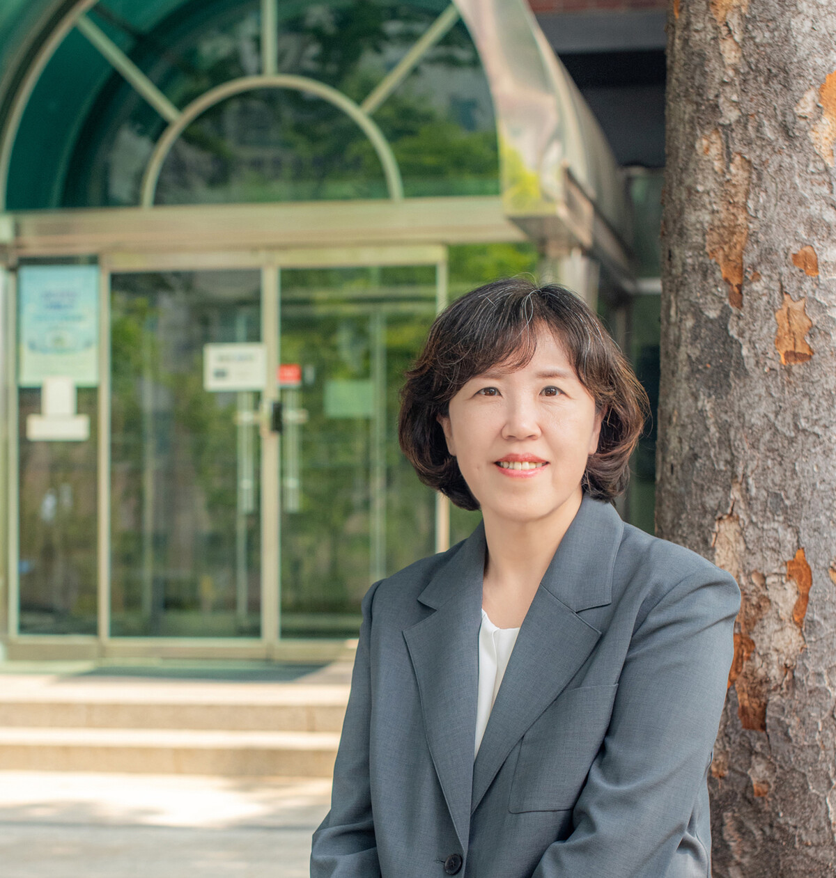 송은영 전국지역문화재단연합회 회장(광명문화재단 대표이사)은 문화가 쌓이려면 기초 단위가 사업을 직접 설계할 수 있어야 하고, 이를 이어갈 사람과 시간도 필요하다고 말했다. 본인 제공